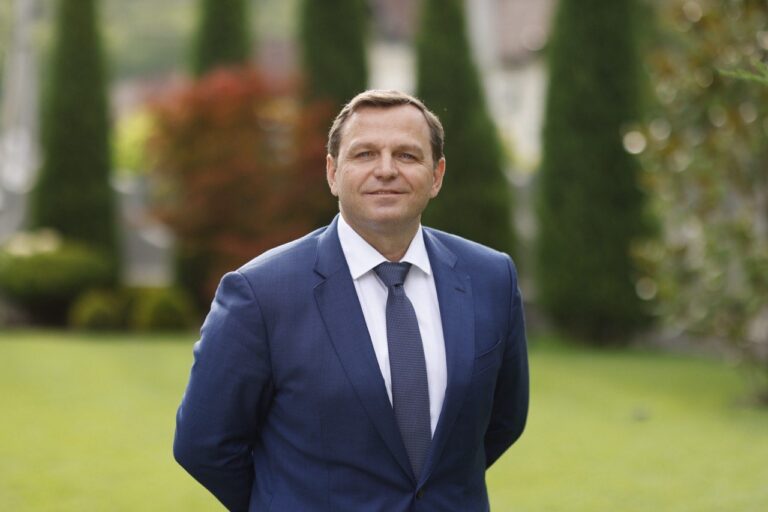 Moldova Cumhurbaşkanı Adayı Andrei Nastase: “Siyasi ayrılıkları aşabilecek ve birlik inşa edebilecek lider benim