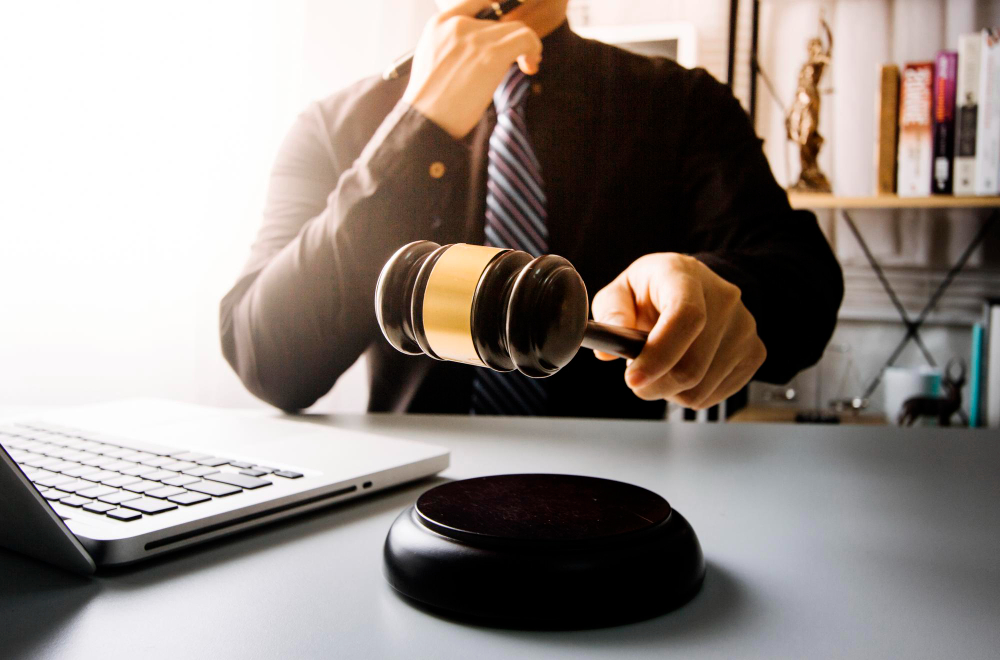 Vergi Suçlarında Hapis Cezası Riski ve Etkin Savunma